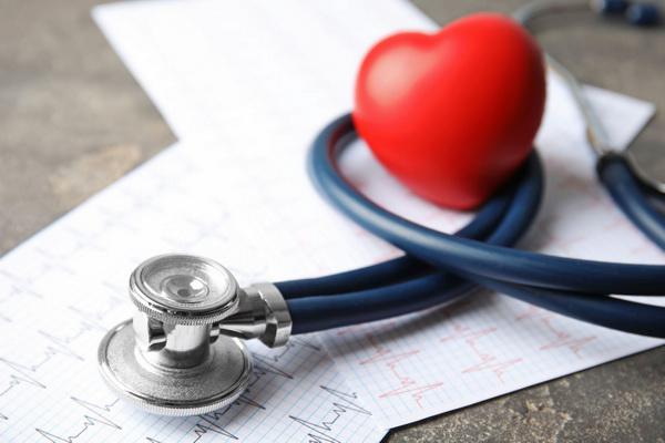 Серцева недостатність: причини, симптоми та лікування