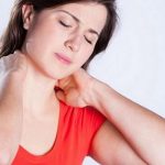 Біль в потилиці - ознаки, симптоми серйозних захворювань