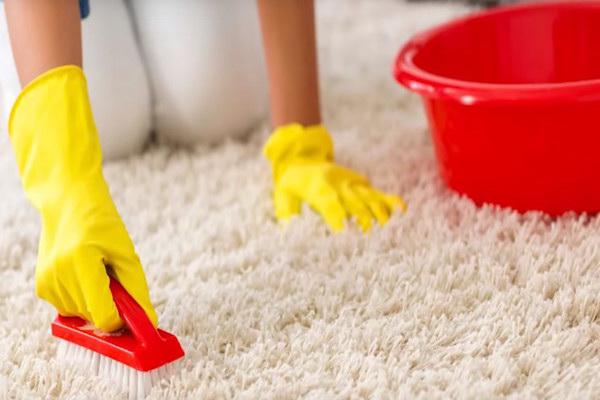Поради, які зроблять ваш килим чистим і оновленим