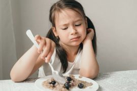 Анорексія у дитини – причини, симптоми, як лікувати?