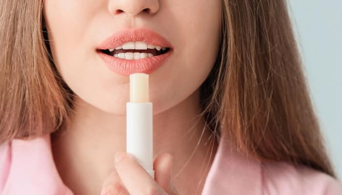 Потріскані губи: практичний посібник з догляду за губами